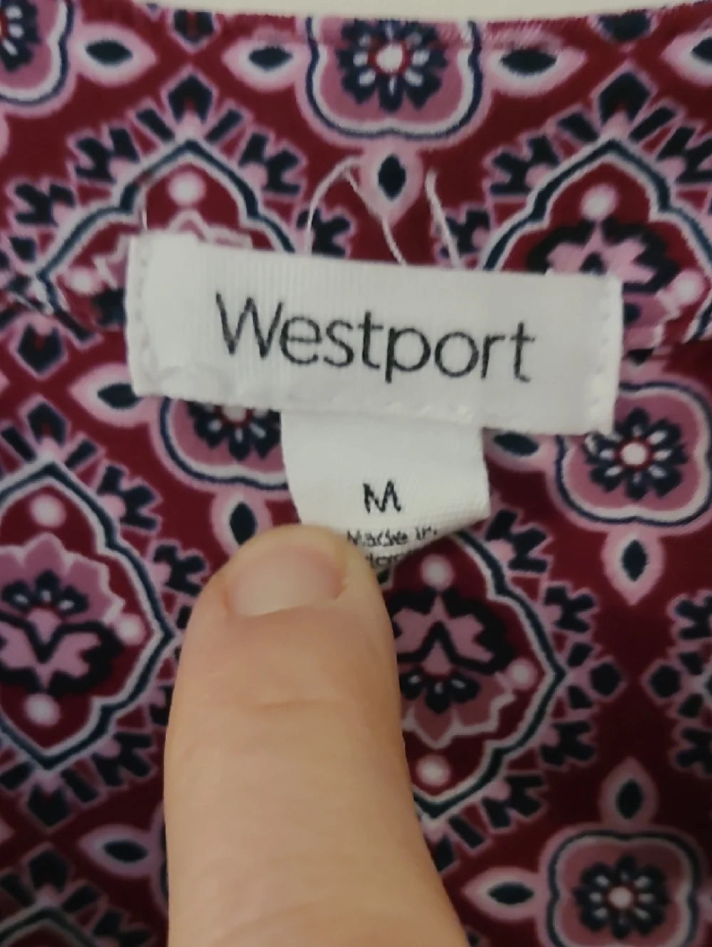 Westport Magenta Geometric Henley Blouse Size Med - Picture 2 of 5